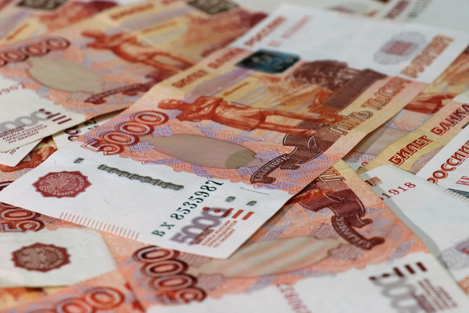 Мошенники обманули петербурженку на 3 млн рублей и признались в этом 