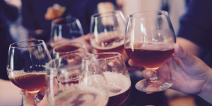 Названы нормы «безопасного» употребления пива для мужчин и женщин