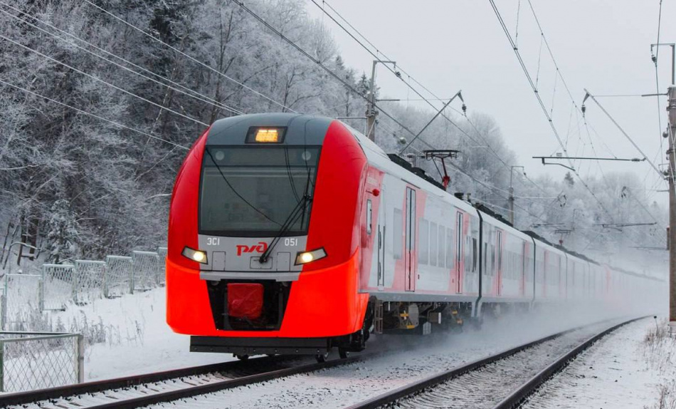Больше поездов пустят из Петербурга до Волосово с 9 января