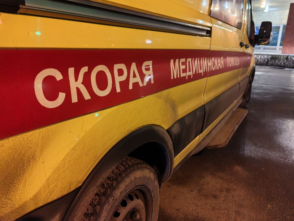 Петербурженке, загородившей проезд скорой помощи, грозит лишение прав