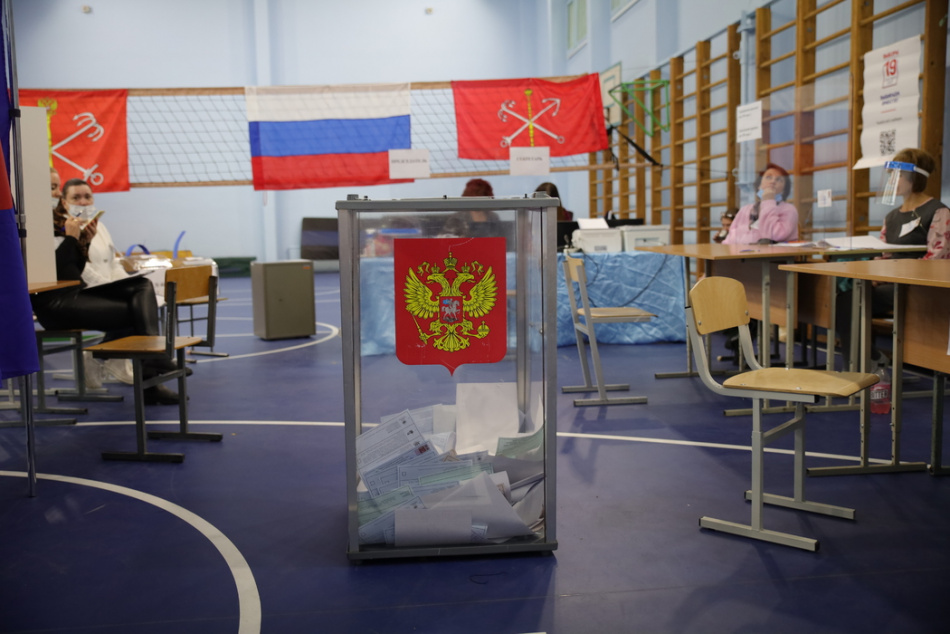 В Петербурге началось выдвижение кандидатов на довыборы в депутаты Заксобрания