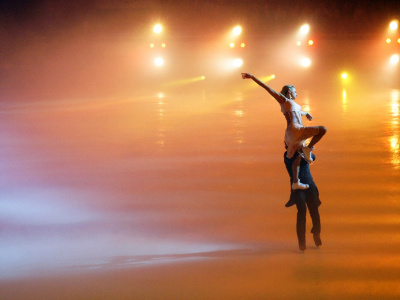 Фото Юбилейный концерт театра на льду Зазеркалье